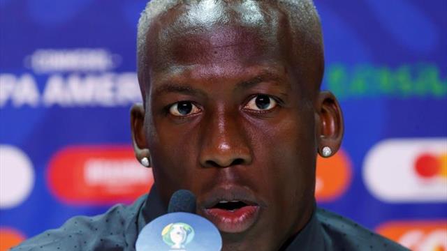 Luis Advíncula: "El fútbol español me vino muy bien"