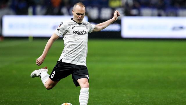 El espectacular gol de Iniesta para dar la victoria al Vissel Kobe ante el líder El espectacular gol de Iniesta para dar la victoria al Vissel Kobe ante el líder