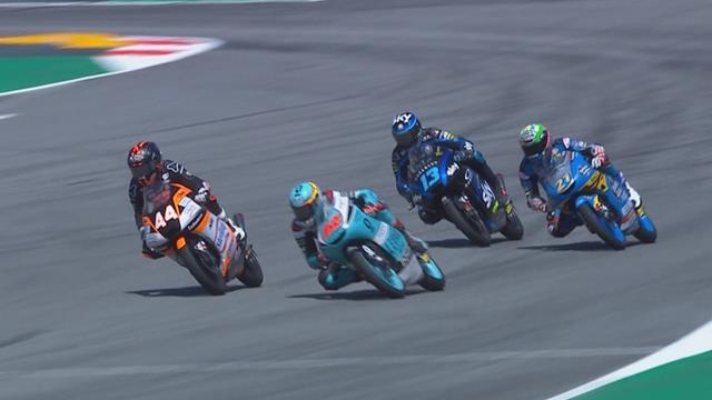 Moto3 | Marcos Ramírez wint chaotische Moto3-race op Circuit de Barcelona-Catalunya Moto3 | Marcos Ramírez wint chaotische Moto3-race op Circuit de Barcelona-Catalunya