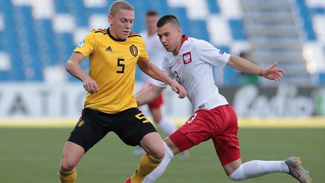 Polen gewinnt Eröffnungsspiel gegen Belgien