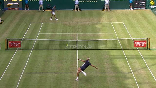 Fußball statt Tennis: Paire und Tsonga wechseln mitten im Match die Sportart Fußball statt Tennis: Paire und Tsonga wechseln mitten im Match die Sportart