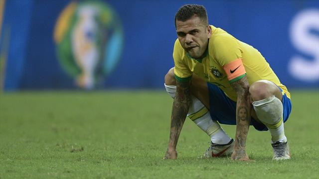Frustré par le VAR, le Brésil concède le nul sous les sifflets