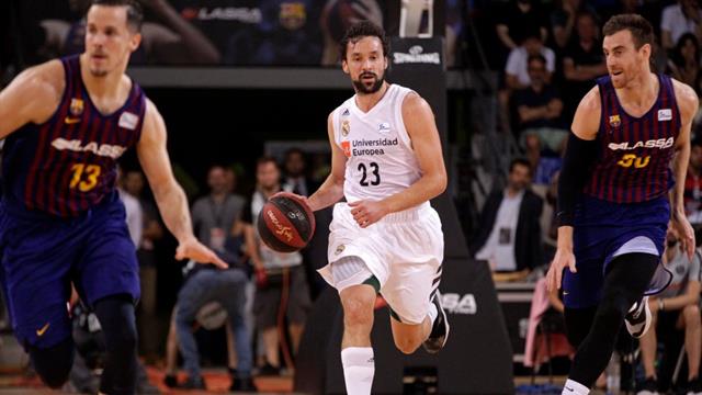 El detallazo de Sergi Llull con un jugador del Barça que ha sido aplaudido por la afición culé