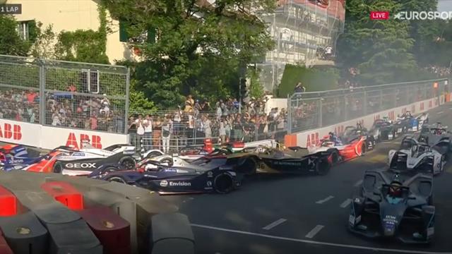 "Riesenunfall!" Formel-E-Start endet im Chaos "Riesenunfall!" Formel-E-Start endet im Chaos