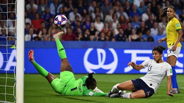 Diani a mis le feu, Gauvin a conclu en plongeant : l'ouverture du score des Bleues face au Brésil