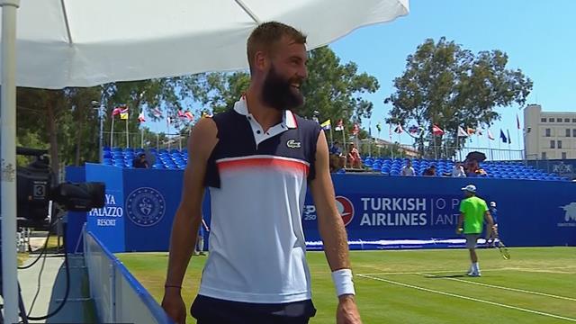 Un beau polo transformé en marcel : Paire a son remède contre la canicule Un beau polo transformé en marcel : Paire a son remède contre la canicule