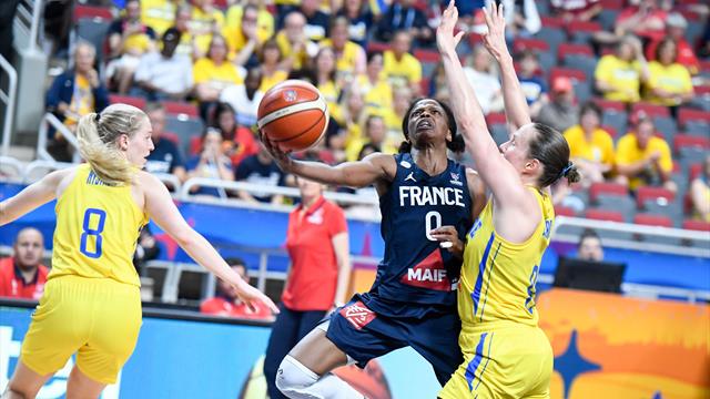 Les Bleues filent en quarts