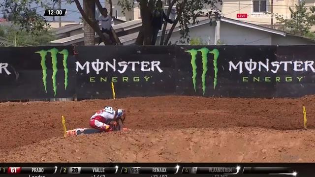 Motocross, GP Indonesia: Caída de Jorge Prado en la primera manga Motocross, GP Indonesia: Caída de Jorge Prado en la primera manga