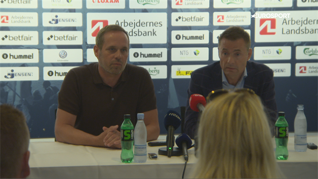 Ebbe Sand ud – Carsten V. Jensen ind: Se hele Brøndbys pressemøde med Jan Bech og CV Ebbe Sand ud – Carsten V. Jensen ind: Se hele Brøndbys pressemøde med Jan Bech og CV