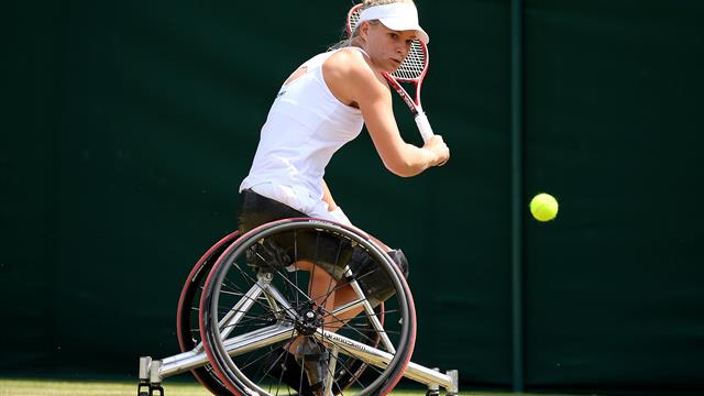 Titelverdediger Diede De Groot verslaat landgenote Marjolein Buis op Wimbledon Titelverdediger Diede De Groot verslaat landgenote Marjolein Buis op Wimbledon