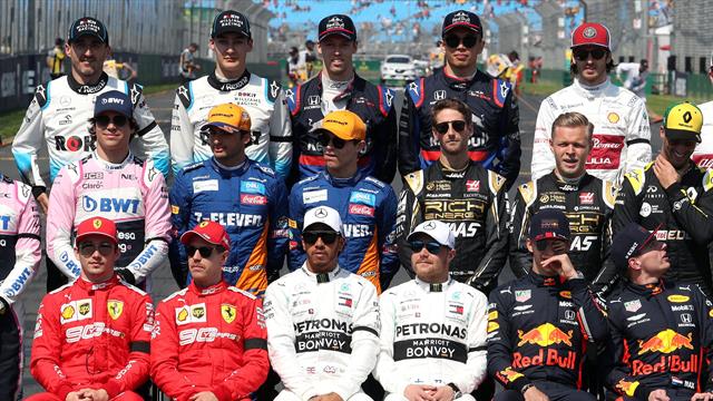 Bottas prive Hamilton de la position de tête à Silverstone Bottas prive Hamilton de la position de tête à Silverstone