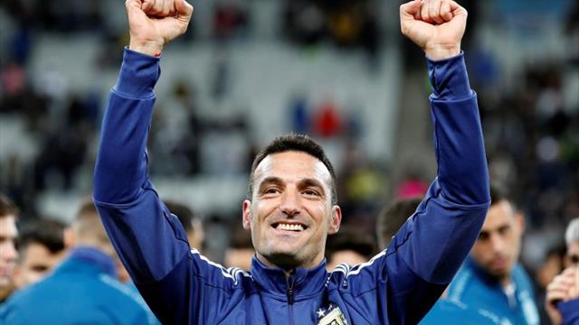 Menotti recomienda a la AFA que Scaloni siga como seleccionador, según prensa