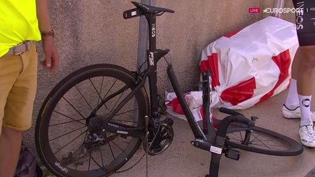 ¡Una imagen que asusta! La bici de Geraint Thomas completamente destrozada tras su caída ¡Una imagen que asusta! La bici de Geraint Thomas completamente destrozada tras su caída