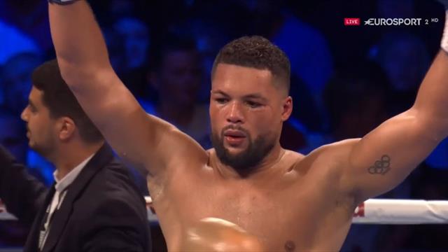 Joe Joyce mantiene el título de peso pesado a base de desgaste y derribo Joe Joyce mantiene el título de peso pesado a base de desgaste y derribo