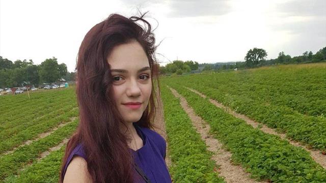 Медведева показала клубничку