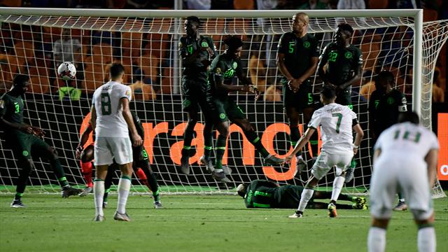Le coup franc sublime de Mahrez qui a délivré l'Algérie à la 95e minute