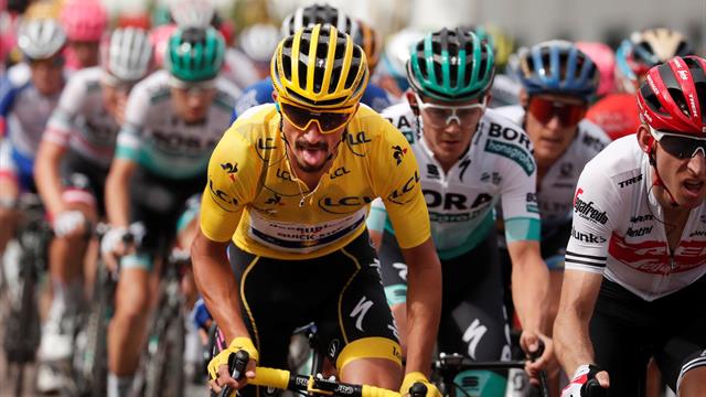 Tour de Francia 2019: ¡Ejemplo de líder! Escabechina de Alaphilippe tirando para romper el pelotón Tour de Francia 2019: ¡Ejemplo de líder! Escabechina de Alaphilippe tirando para romper el pelotón