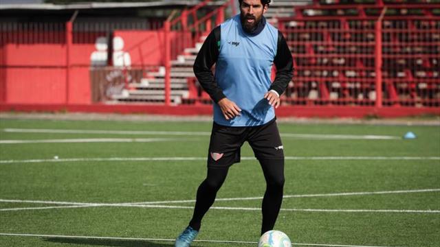 Sebastián Abreu: "No escapa a mis sueños ser entrenador de la selección"