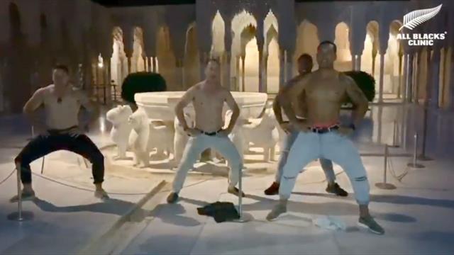 La brutal haka de los All Blacks en la Alhambra de Granada La brutal haka de los All Blacks en la Alhambra de Granada