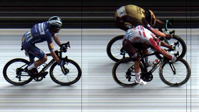 Ewan - Groenewegen, ça s'est joué à un cheveu : l'arrivée de la 11e étape en vidéo Ewan - Groenewegen, ça s'est joué à un cheveu : l'arrivée de la 11e étape en vidéo