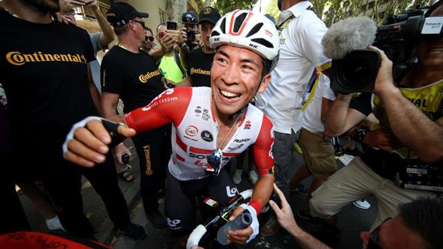 Ewan pips Groenewegen for maiden Tour win in Stage 11