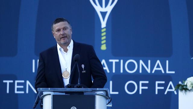 Кафельников официально принят в Зал теннисной славы