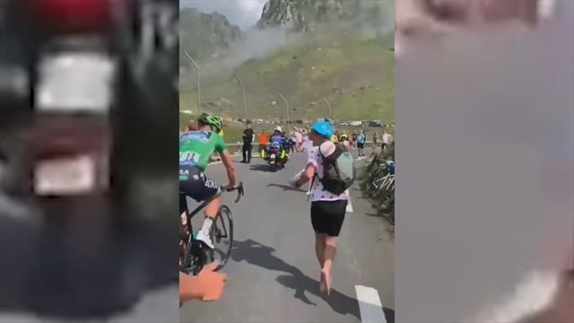 Ancora 20 km di Tourmalet? Sagan ha le forze per firmare un autografo Ancora 20 km di Tourmalet? Sagan ha le forze per firmare un autografo