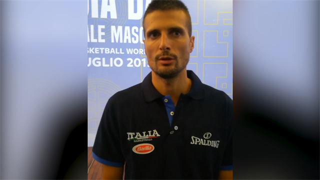 Cinciarini: "Sempre bello rappresentare l'Italia! Con Milano c'è grande voglia di riscatto" Cinciarini: "Sempre bello rappresentare l'Italia! Con Milano c'è grande voglia di riscatto"