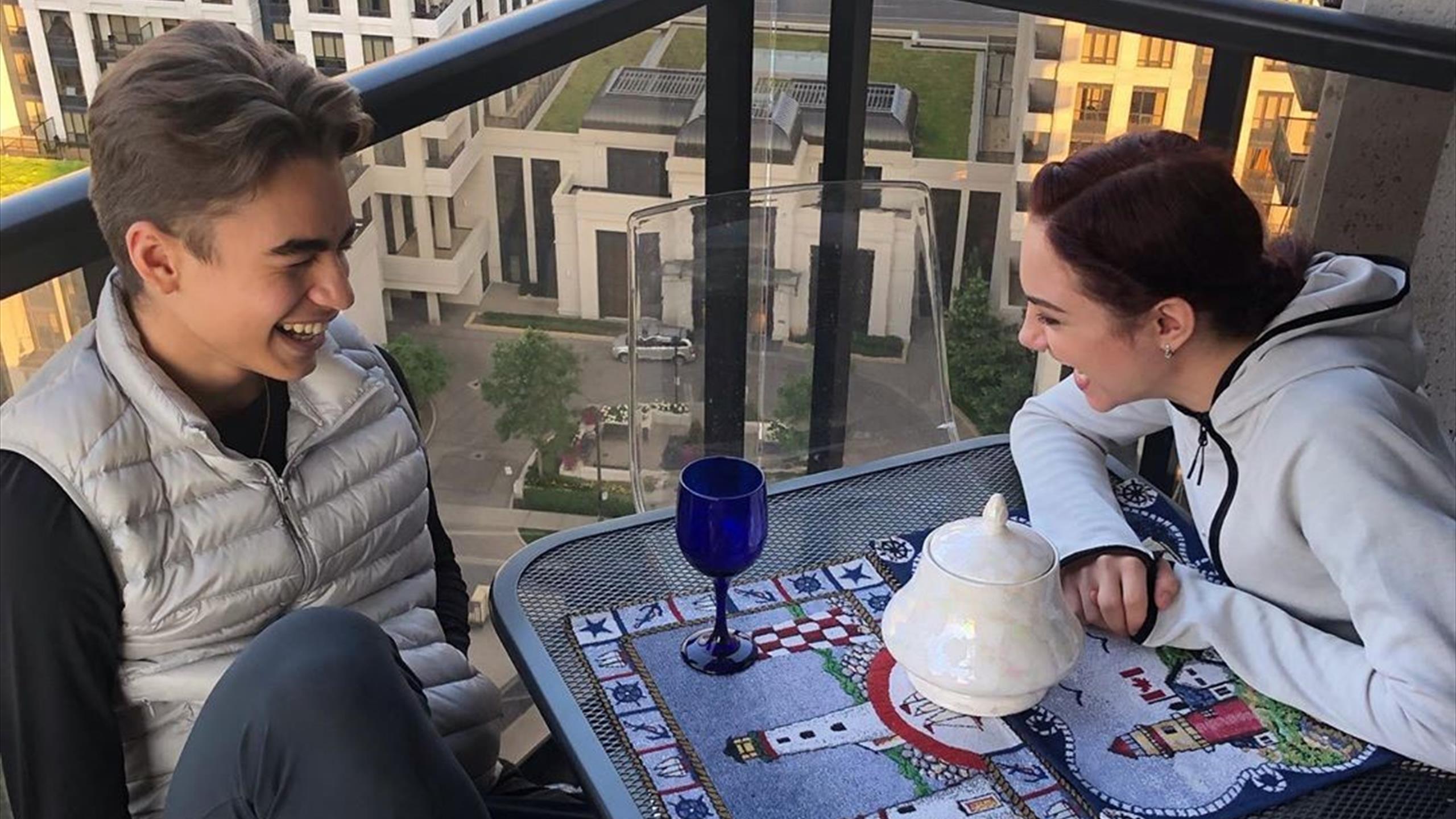 женя медведева и ее парень. евгения медведева красивая. евгения медведева и ее парень. парень медведевой. женя медведева и даня милохин.