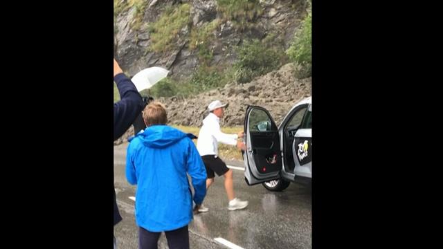 Tour de Francia (etapa 19ª): Brutal, la nieve y el granizo provocaron derrumbamientos en el trazado Tour de Francia (etapa 19ª): Brutal, la nieve y el granizo provocaron derrumbamientos en el trazado