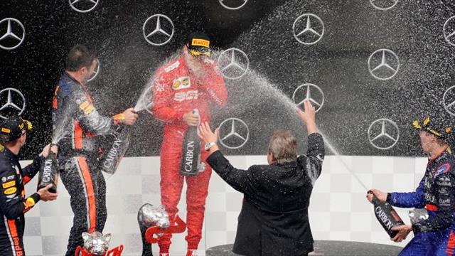 Kvyat: "Ha sido una carrera loca y a mí me ha salido bien"