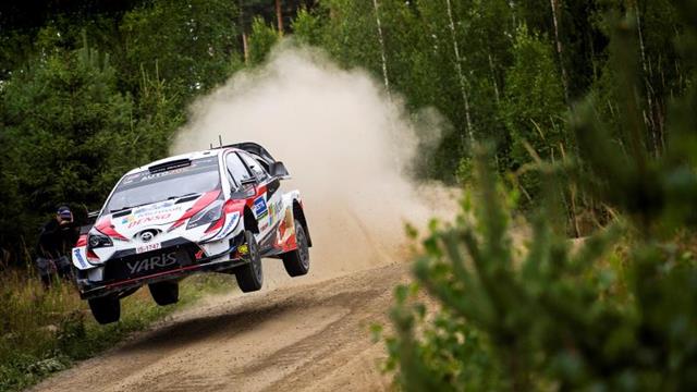 Ott Tanak, líder a falta de la jornada final