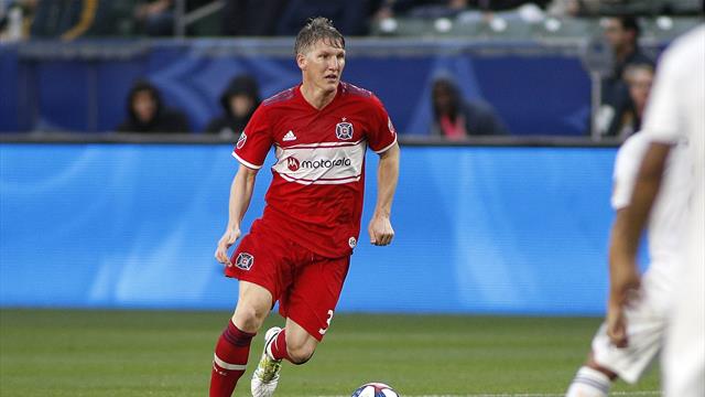 "Hoffe, dass er dem Fußball erhalten bleibt": Toni schwärmt von Schweinsteiger "Hoffe, dass er dem Fußball erhalten bleibt": Toni schwärmt von Schweinsteiger