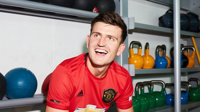 Manchester United announce Maguire signing on six-year contract