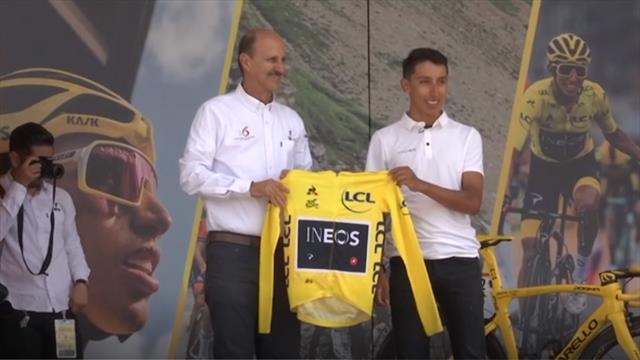 Egan Bernal fa festa in Colombia: "Ho vinto il Tour grazie alla mia passione per la bicicletta" Egan Bernal fa festa in Colombia: "Ho vinto il Tour grazie alla mia passione per la bicicletta"