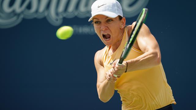 Halep se défait facilement de Strycova au deuxième tour