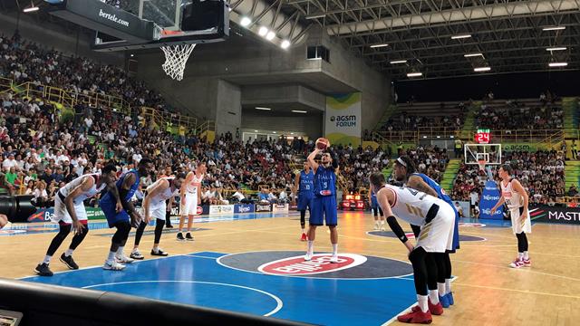 Italia rimontata e beffata dalla Russia 72-70: prima sconfitta nei test pre-Mondiale