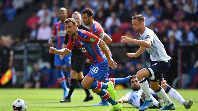 Schneiderlin sees red as Palace and Everton play out goalless draw