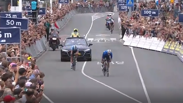 Viviani zu stark: Ackermann rettet Bronze ins Ziel Viviani zu stark: Ackermann rettet Bronze ins Ziel
