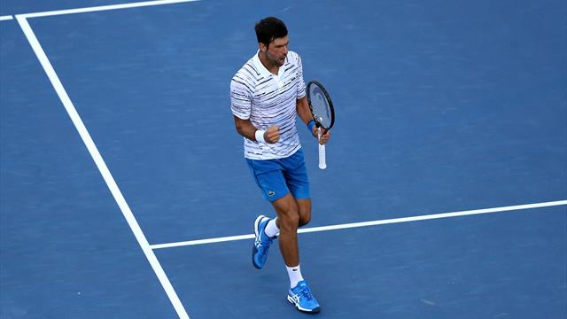Djokovic shakes off rust, Federer rolls in Cincinnati