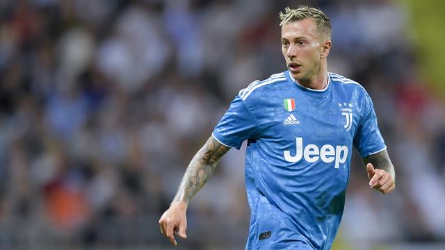 Bernardeschi e la lettera all'arbitro Frappart: "Comunque vada, oggi scriverai una pagina di storia"