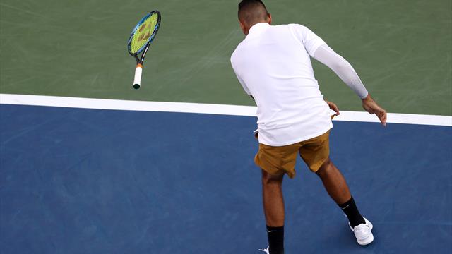 🎾 💥 ¡La mayor pérdida de papeles de Kyrgios: lluvia de raquetas rotas, insultos al árbitro...!