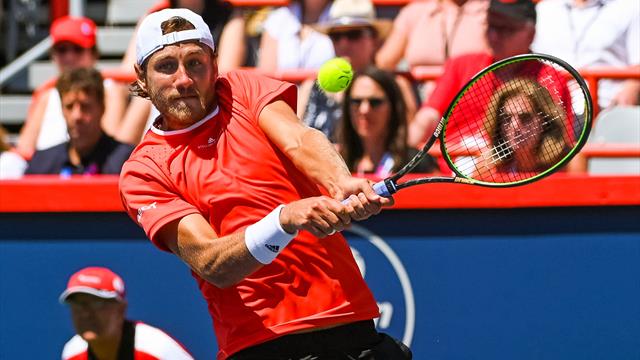 Un set avant de se lâcher : les temps forts de la victoire de Pouille face à Khachanov Un set avant de se lâcher : les temps forts de la victoire de Pouille face à Khachanov