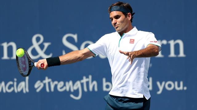 Une claque en décalage coup droit : Federer a (au moins) brillé sur ce retour gagnant Une claque en décalage coup droit : Federer a (au moins) brillé sur ce retour gagnant