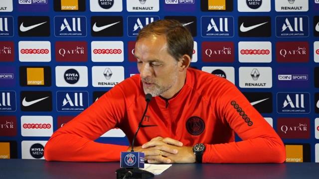 Tuchel demande du temps pour Gueye : "Il doit s'adapter à notre style" Tuchel demande du temps pour Gueye : "Il doit s'adapter à notre style"