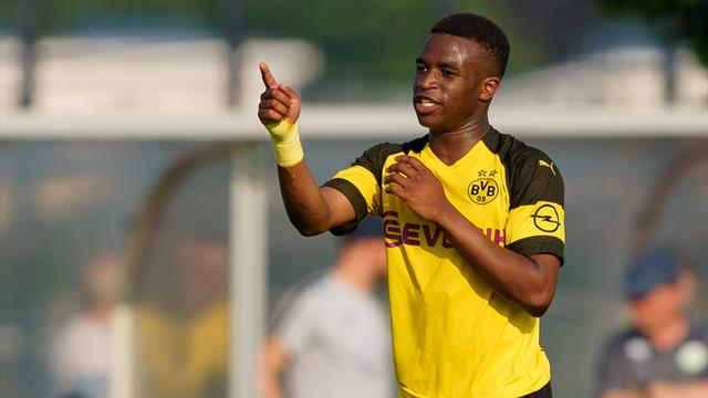 Löw über BVB-Talent Moukoko: "Habe mich schon erkundigt"