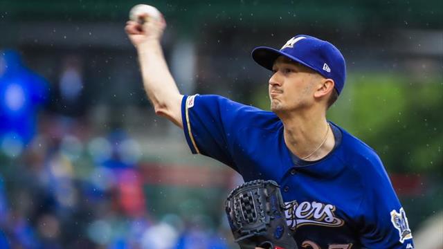 3-0. Hudson y el bullpen de los Cardenales pintan de blanco a los Cerveceros