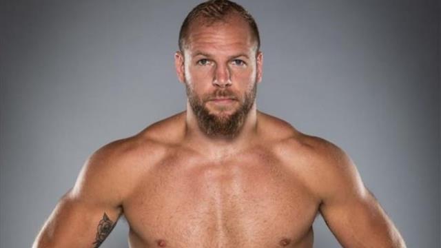 Former England international Haskell to try hand at MMA