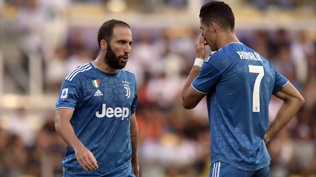Le pagelle di Parma-Juventus 0-1: Chiellini capitano decisivo, Higuain e Douglas ottimo impatto