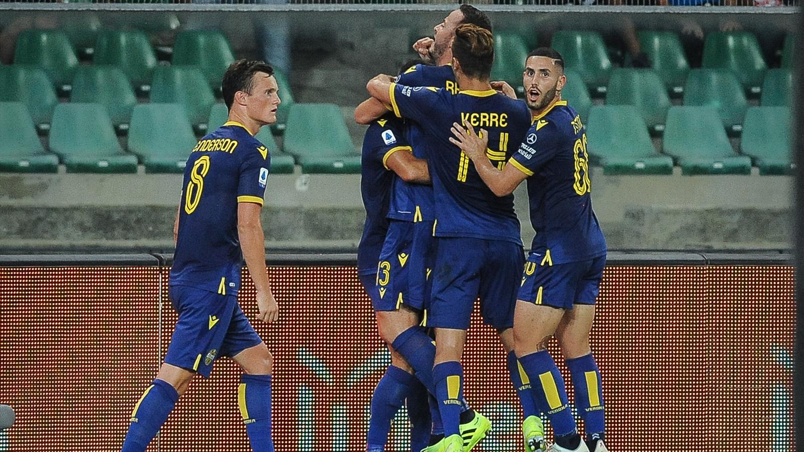 Hellas Verona - Associazione Calcio Hellas Verona 1981-1982 - Wikipedia : 🇸🇪 la squadra di verona dal 1903 🇮🇹 campioni d'italia 1984/85 #️⃣ #daiverona #hvfc #lastoriacontinua hellasverona.it.